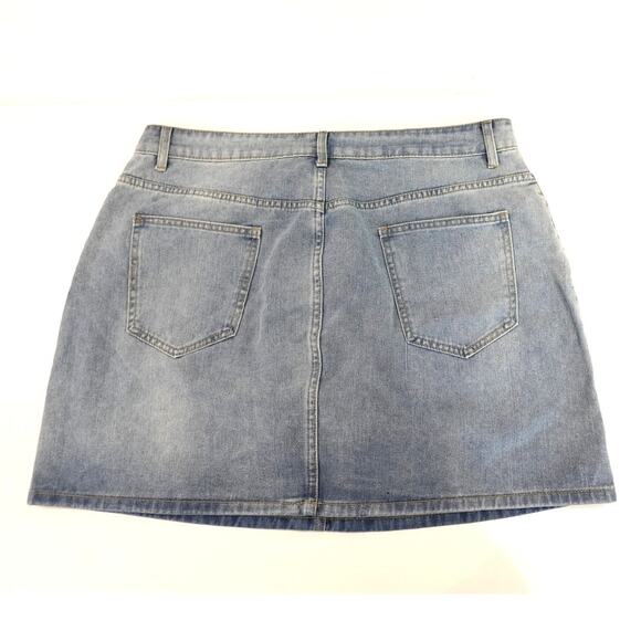Shein Curve XL Blue Jean Mini Skirt - Picture 2 of 4